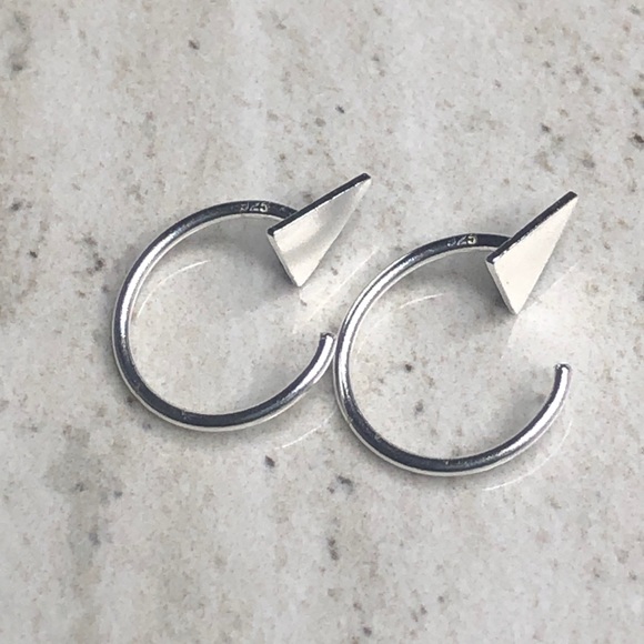 925 Sterling Silver Triangle Ear Hugger Earrings - Picture 8 of 16